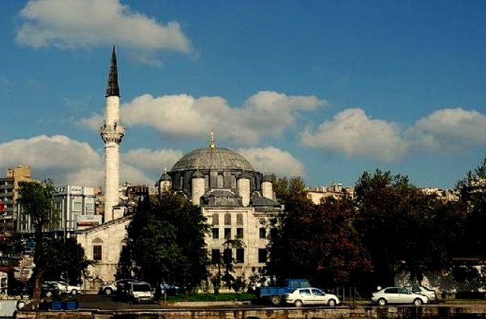 Azapkapı Sokollu Mehmet Paşa Camii