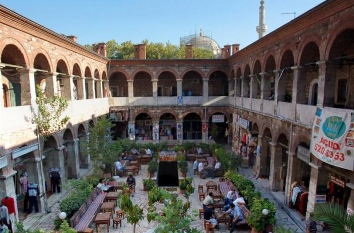 Laleli Çukurçeşme Han