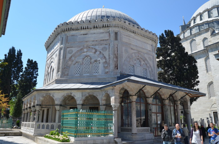 Süleymaniye Kanuni Sultan Süleyman Türbesi