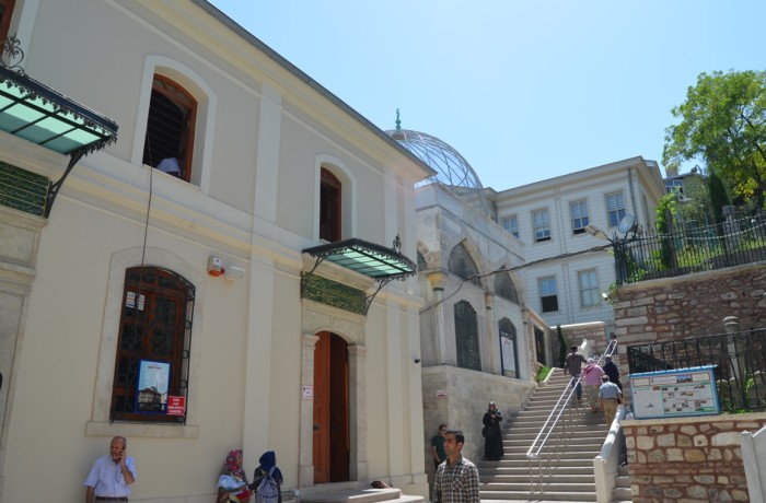 Üsküdar Aziz Mahmut Hüdai Türbesi