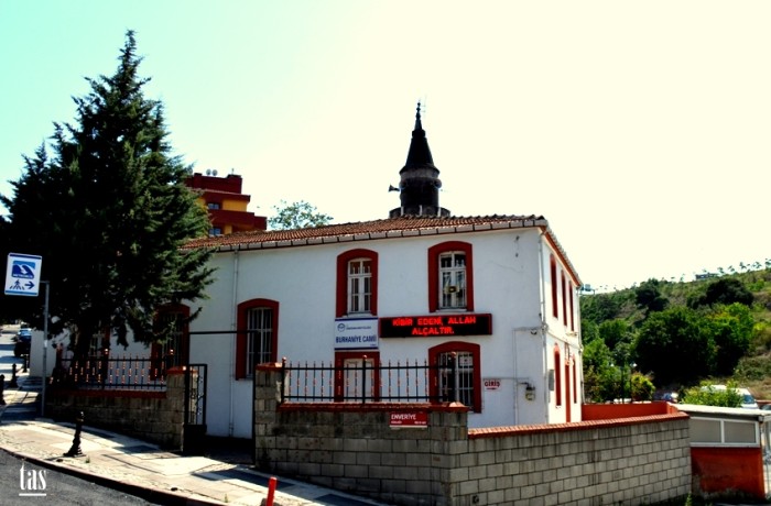 Üsküdar Burhaniye Camii