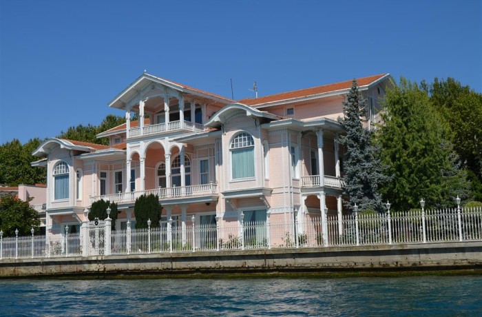 Yeniköy Şehzade Burhaneddin Efendi Yalısı